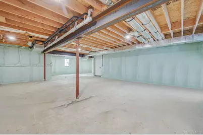 38 Pond Lane, Levittown, NY 11756 - Photo 38