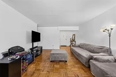 70 North Grove #1N, Freeport, NY 11520 - Photo 6