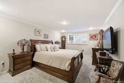 16215 85th Street, Howard Beach, NY 11414 - Photo 4