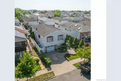 16215 85th Street, Howard Beach, NY 11414 - Photo 18