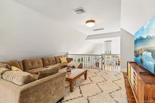 17 Oak Meadow Ln, Bellport, NY 11713 - Photo 12