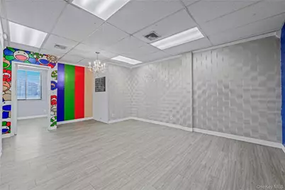 30 S Ocean Avenue, Freeport, NY 11520 - Photo 4