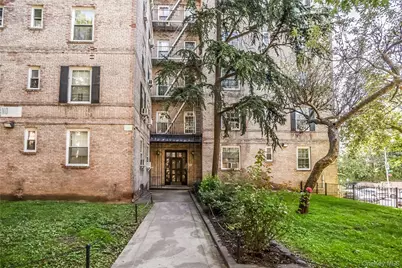 56-05 31 Avenue #4, Woodside, NY 11377 - Photo 2