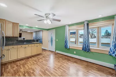 6 Rugby Drive, Shirley, NY 11967 - Photo 18