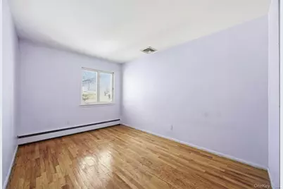 87 Executive Drive, New Hyde Park, NY 11040 - Photo 14