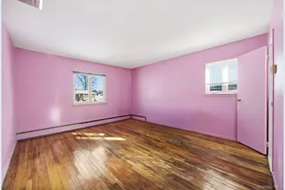 87 Executive Drive, New Hyde Park, NY 11040 - Photo 12