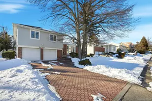 87 Executive Dr, New Hyde Park, NY 11040 - Photo 2