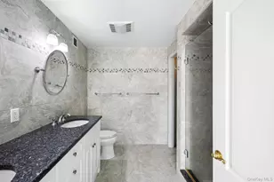 26 W Broadway, Long Beach, NY 11561 - Photo 10