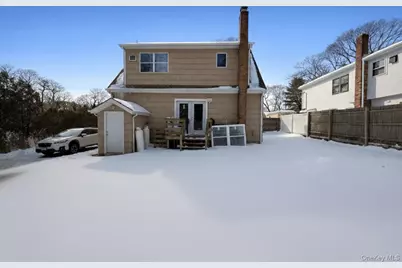 19 Rutland Road, Mastic, NY 11950 - Photo 2
