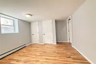 19 Rutland Rd, Mastic, NY 11950 - Photo 14