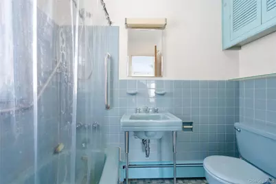 311 Cedar Street, West Hempstead, NY 11550 - Photo 12