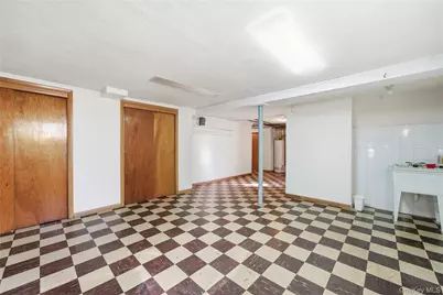 311 Cedar Street, West Hempstead, NY 11550 - Photo 22