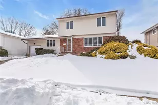 68 Beaumont Dr, Plainview, NY 11803 - Photo 2