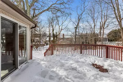 68 Beaumont Drive, Plainview, NY 11803 - Photo 30