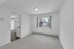 68 Beaumont Dr, Plainview, NY 11803 - Photo 6