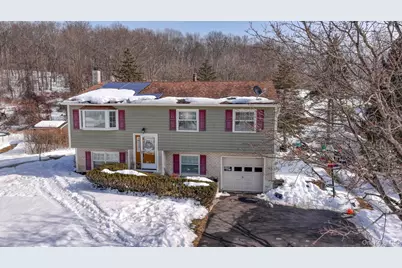 14 Capital Drive, Washingtonville, NY 10992 - Photo 2