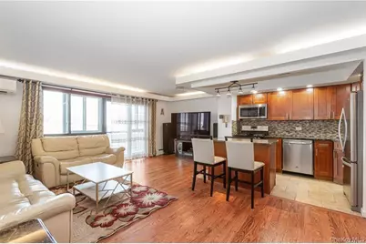 9229 Queens Boulevard #3H, Rego Park, NY 11374 - Photo 4