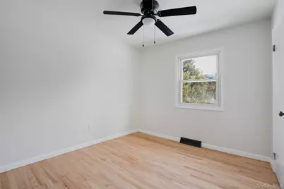 629 Twin Arch Road, Rock Tavern, NY 12575 - Photo 10