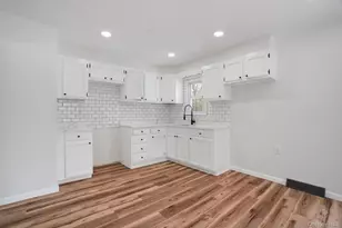 629 Twin Arch Rd, Rock Tavern, NY 12575 - Photo 8