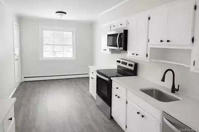 107 E Woodside Avenue, Patchogue, NY 11772 - Photo 2