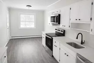 107 E Woodside Ave, Patchogue, NY 11772 - Photo 2