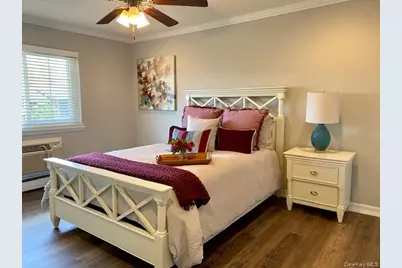 73 Claire Court #73, West Babylon, NY 11704 - Photo 6