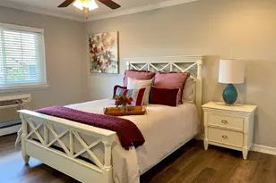 73 Claire Ct, West Babylon, NY 11704 - Photo 6