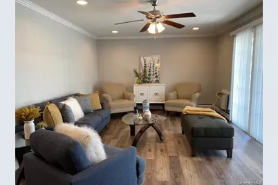 73 Claire Court #73, West Babylon, NY 11704 - Photo 4