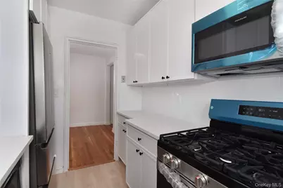 1549 Central Park Avenue #G-11, Yonkers, NY 10710 - Photo 8