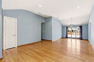 25 Rogers Ln, Smithtown, NY 11787 - Photo 6