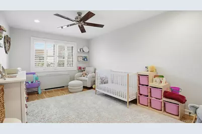 22 Park Place #4T, Great Neck, NY 11021 - Photo 8