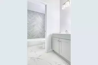 619 Union Road #202, Spring Valley, NY 10977 - Photo 32