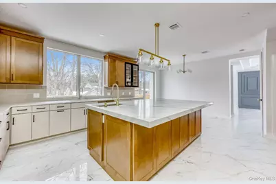 619 Union Road #202, Spring Valley, NY 10977 - Photo 8