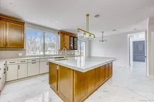 619 Union Rd, Spring Valley, NY 10977 - Photo 8