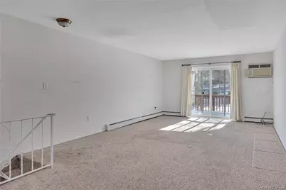 1055 Village Drive #1055, Hauppauge, NY 11788 - Photo 4