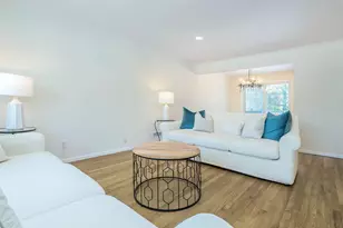 4 Chevy Chase Rd, Huntington, NY 11743 - Photo 4