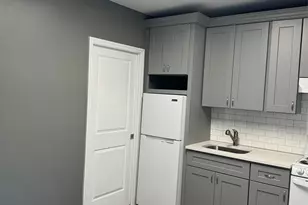 21 Collegeview Ave, Poughkeepsie, NY 12603 - Photo 2