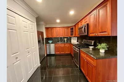 19 Neal #19, Setauket, NY 11733 - Photo 2