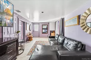 28 Hemlock St, Central Islip, NY 11722 - Photo 30