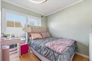 28 Hemlock St, Central Islip, NY 11722 - Photo 18