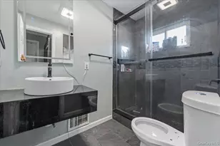 28 Hemlock St, Central Islip, NY 11722 - Photo 20