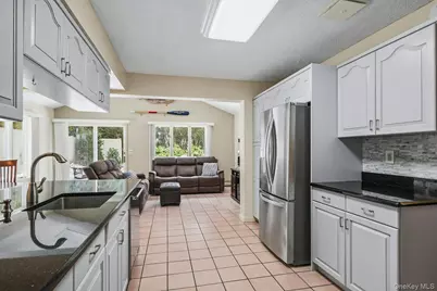 2 Forester Court, Northport, NY 11768 - Photo 16