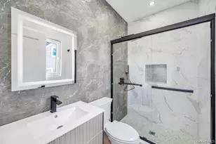 143 Farmedge Rd, Levittown, NY 11756 - Photo 8