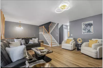 5 Seeley Bull Street, Monroe, NY 10950 - Photo 2