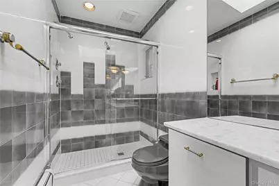 493 Mitchell Drive, Valley Cottage, NY 10989 - Photo 24