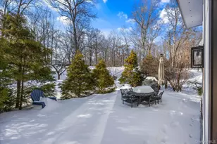 10 Rustling Ln, Bedford, NY 10506 - Photo 44