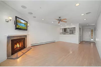 50 Dekalb Avenue #2E, White Plains, NY 10605 - Photo 8