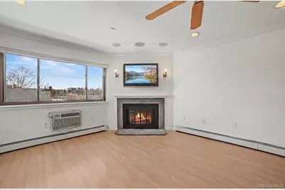 50 Dekalb Avenue #2E, White Plains, NY 10605 - Photo 6