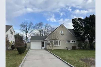 33 Clarissa Drive, Hicksville, NY 11801 - Photo 1