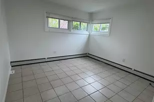 33 Clarissa Dr, Hicksville, NY 11801 - Photo 30